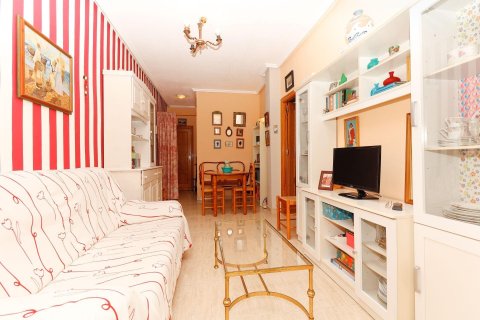 Apartamento en venta en Torrevieja, Alicante, España 1 dormitorio, 60 m2 No. 184324 - foto 4