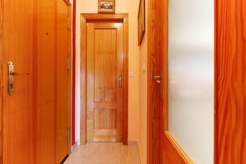 Apartamento en venta en Torrevieja, Alicante, España 1 dormitorio, 60 m2 No. 184324 - foto 10
