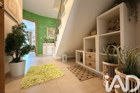 Kaupunkipientalo myytävänä Lepe, Huelva, Espanja, 4 makuuhuonetta, 215 m2 No. 152349 - kuva 8