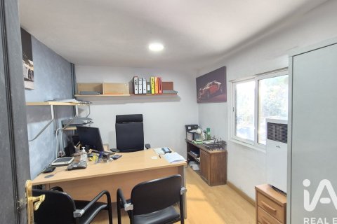 Продажа коммерческой недвижимости в Реус, Таррагона, Испания 299м2 №152354 - фото 7