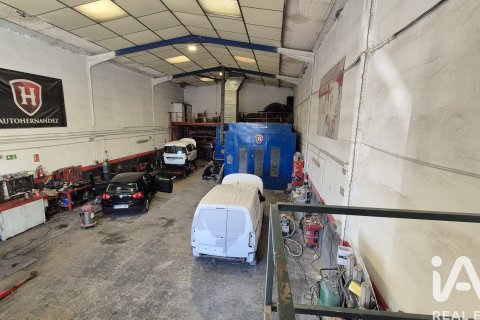 Продажа коммерческой недвижимости в Реус, Таррагона, Испания 299м2 №152354 - фото 5