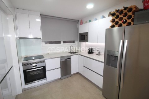 Apartament w Orihuela, Alicante, Hiszpania 2 sypialnie, 89 mkw. nr 164560 – zdjęcie 10