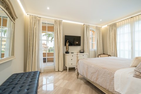 Apartament w Portals Nous, Mallorca, Hiszpania 3 sypialnie, 284 mkw. nr 164558 – zdjęcie 13