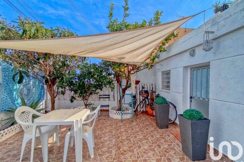 Huoneisto myytävänä Santa Pola, Alicante, Espanja, 3 makuuhuonetta, 68 m2 No. 153658 - kuva 23