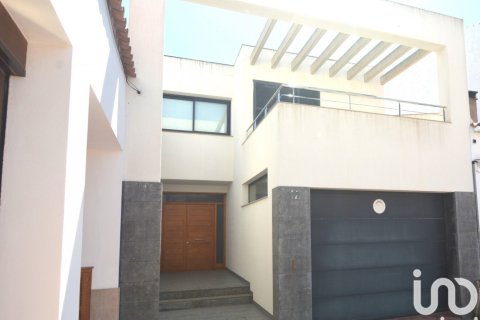 Дом в Эль-Миджорн Гран, Менорка, Испания 5 спален, 648м2 №153656