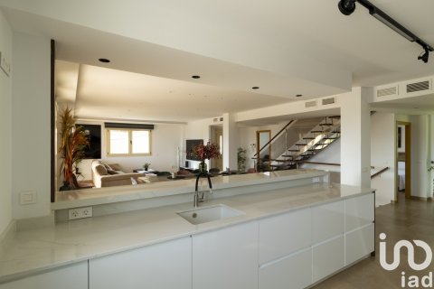 Продажа дома в Кальп, Аликанте, Испания 6 спален, 600м2 №153657 - фото 5