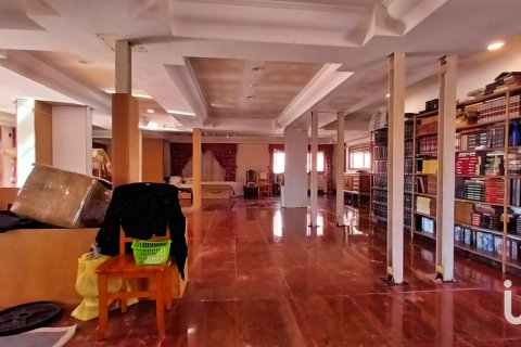 Продажа дома в Л'Альфас дель Пи, Аликанте, Испания 7 спален, 466м2 №153652 - фото 24