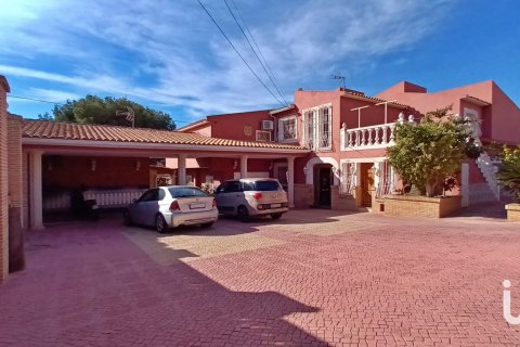 Продажа дома в Л'Альфас дель Пи, Аликанте, Испания 7 спален, 466м2 №153652 - фото 4