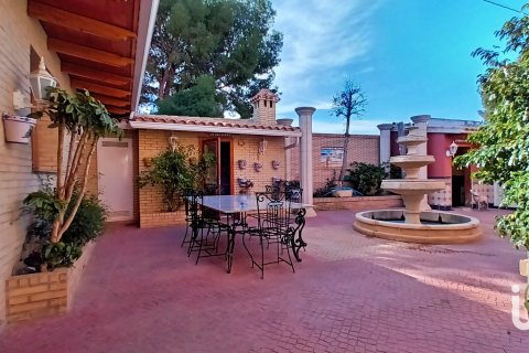 Продажа дома в Л'Альфас дель Пи, Аликанте, Испания 7 спален, 466м2 №153652 - фото 3
