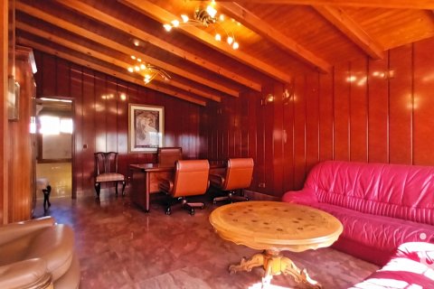 Продажа дома в Л'Альфас дель Пи, Аликанте, Испания 7 спален, 466м2 №153652 - фото 19