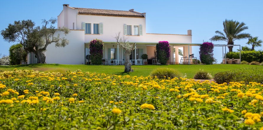 Finca Santanyi, Mallorca, Espanja 3 makuuhuonetta, 294 m2 No. 74700