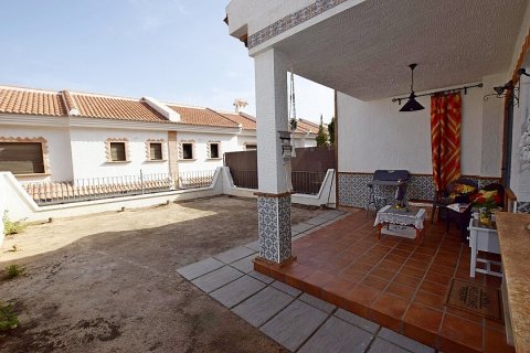 Radhus till salu San Miguel de Salinas, Alicante, Spanien 3 sovrum, 102 kvm. Nr. 111281 - foto 9