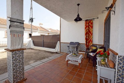Radhus till salu San Miguel de Salinas, Alicante, Spanien 3 sovrum, 102 kvm. Nr. 111281 - foto 10