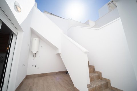 Kaupunkipientalo myytävänä San Javier, Murcia, Espanja, 3 makuuhuonetta, 95 m2 No. 141928 - kuva 30