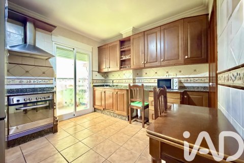 House for sale in Abaran, Murcia, Spain 4 bedrooms, 158 sq.m. No. 185291 - photo 5