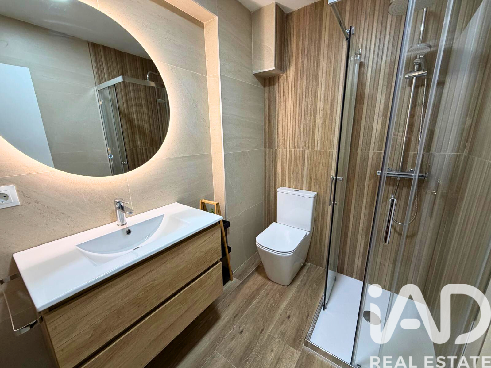 Apartment in Elda, Alicante, Spain 3 bedrooms, 90 sq.m. No. 185293