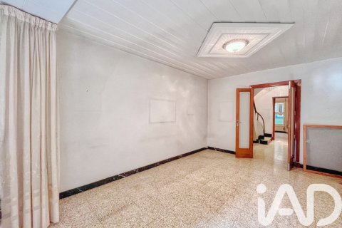 Сasa en venta en Vila-real, Castellón, España 4 dormitorios, 220 m2 No. 173109 - foto 3