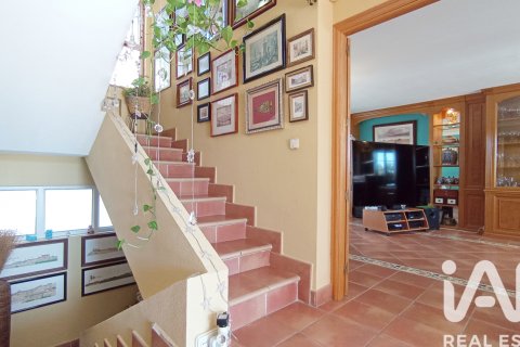 Apartament w Meco, Madrid, Hiszpania 6 sypialni, 400 mkw. nr 173108 – zdjęcie 11