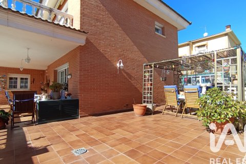 Apartament w Meco, Madrid, Hiszpania 6 sypialni, 400 mkw. nr 173108 – zdjęcie 8