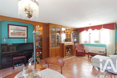 Apartament w Meco, Madrid, Hiszpania 6 sypialni, 400 mkw. nr 173108 – zdjęcie 14
