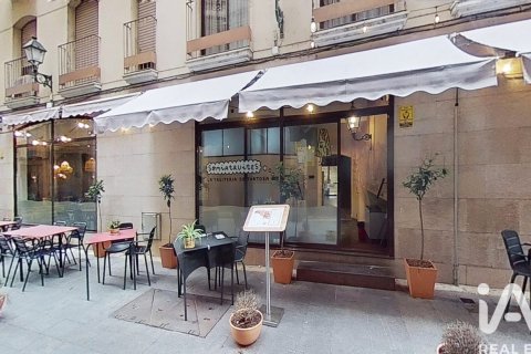 Café/restaurang till salu i Tortosa, Tarragona, Spanien 6 sovrum, 322 kvm. Nr. 173107 - foto 20