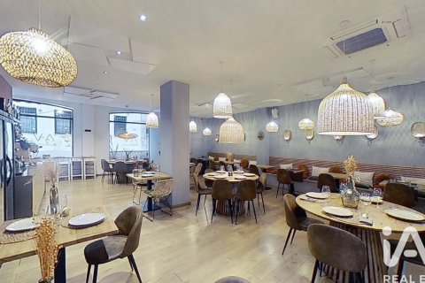 Café/restaurang till salu i Tortosa, Tarragona, Spanien 6 sovrum, 322 kvm. Nr. 173107 - foto 4