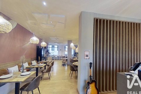 Café/restaurang till salu i Tortosa, Tarragona, Spanien 6 sovrum, 322 kvm. Nr. 173107 - foto 3
