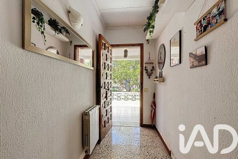 Продажа дома в Оливелла, Барселона, Испания 4 спальни, 236м2 №173110 - фото 23