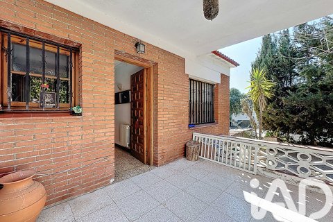 Продажа дома в Оливелла, Барселона, Испания 4 спальни, 236м2 №173110 - фото 11