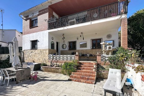 Продажа дома в Оливелла, Барселона, Испания 4 спальни, 236м2 №173110 - фото 28