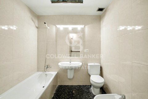 Apartment à vendre à Barcelona, Espagne, 5 chambres, 195 m2 No. 178826 - photo 24