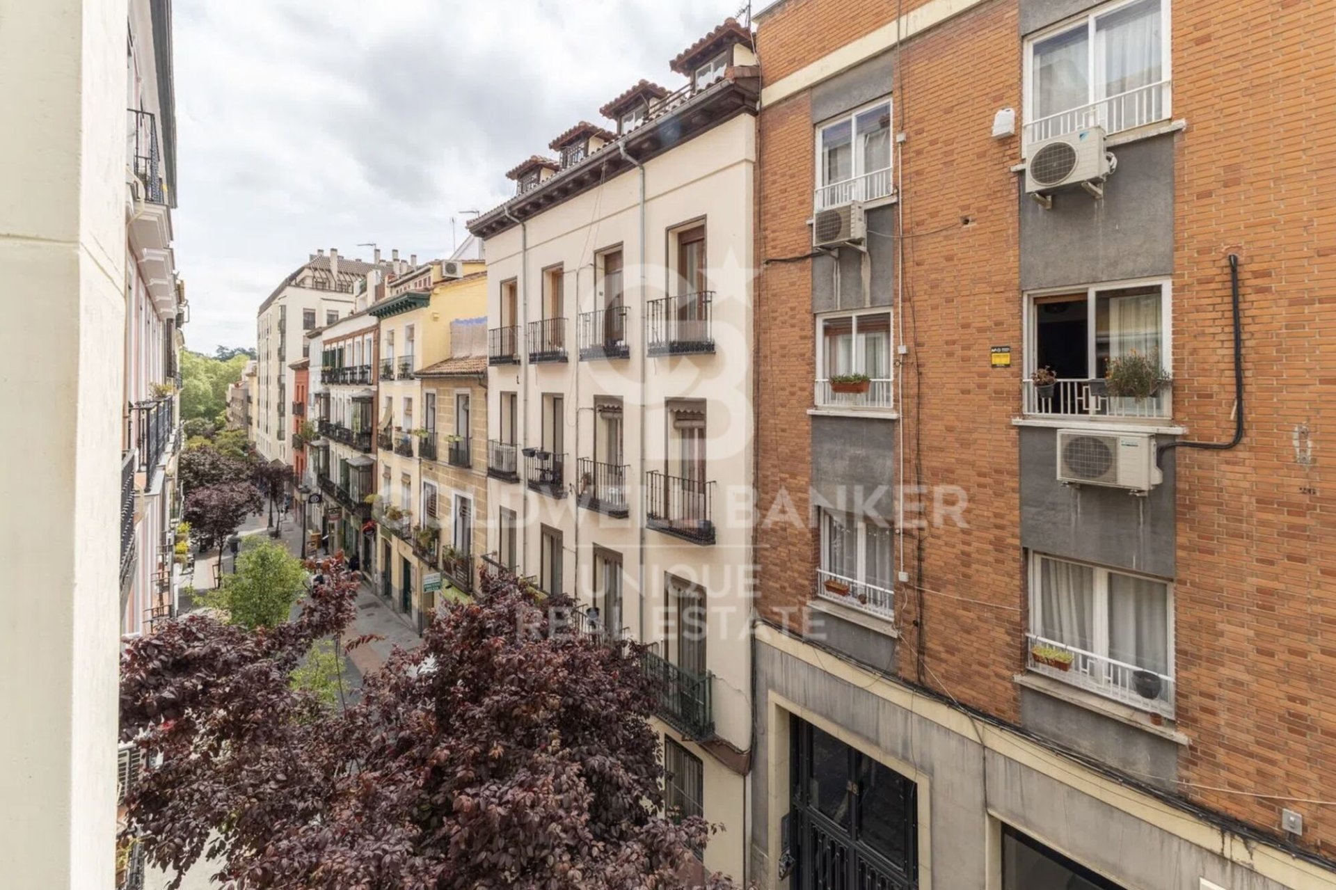 Appartamento a Madrid, Spagna 2 camere da letto, 101 mq. N° 178828