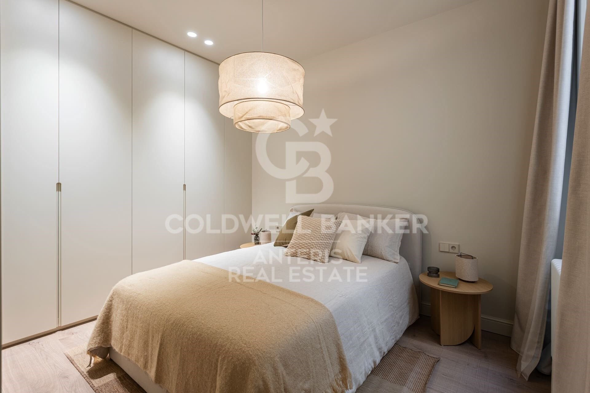 Huoneisto Barcelona, Espanja 203 m2 No. 178829