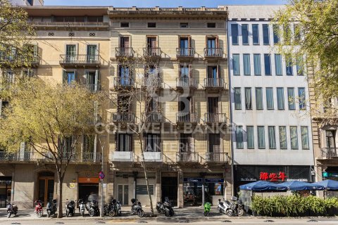 Apartment à vendre à Barcelona, Espagne, 203 m2 No. 178829 - photo 22