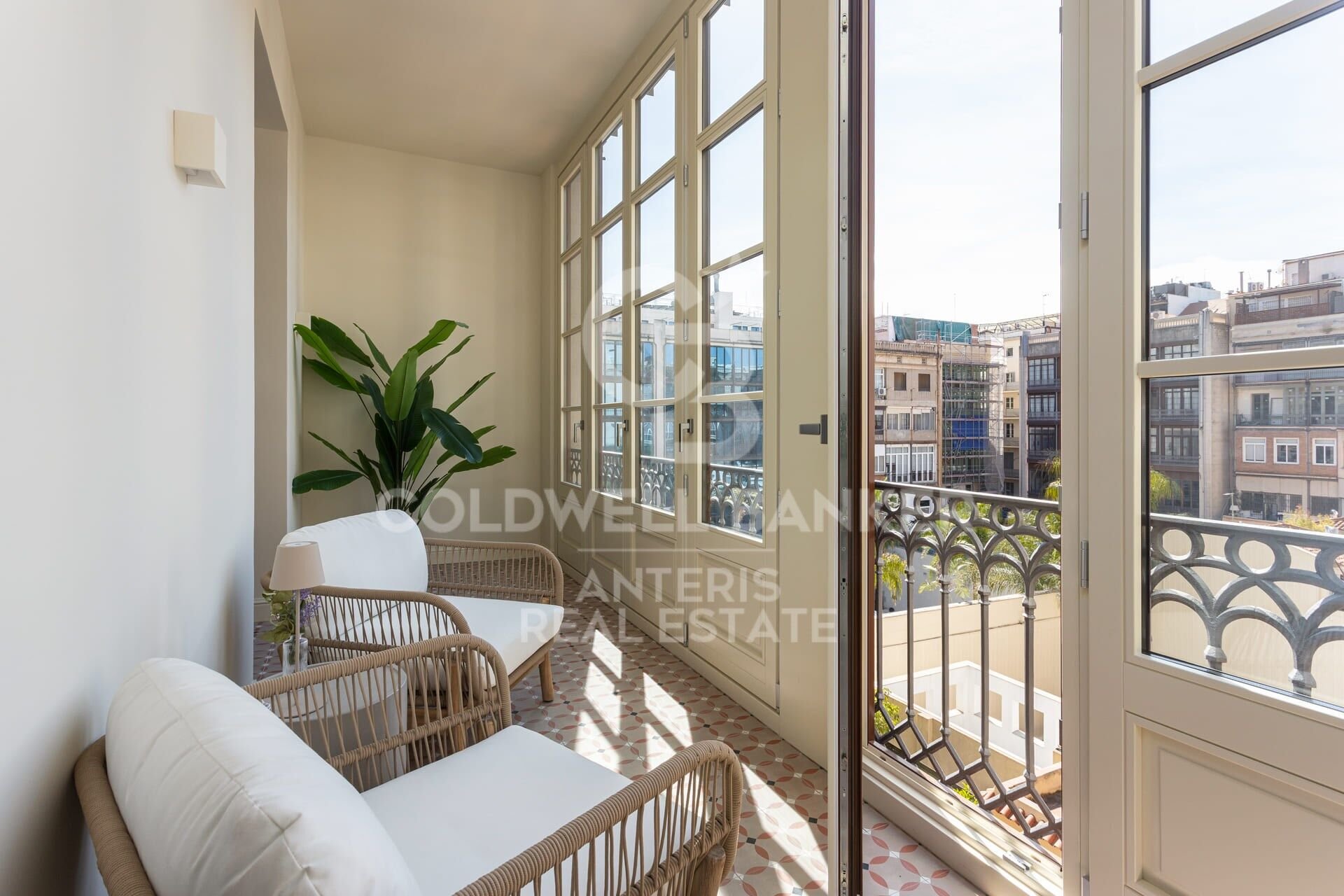 Huoneisto Barcelona, Espanja 203 m2 No. 178829