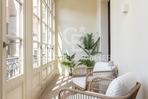 Apartment à vendre à Barcelona, Espagne, 203 m2 No. 178829 - photo 18