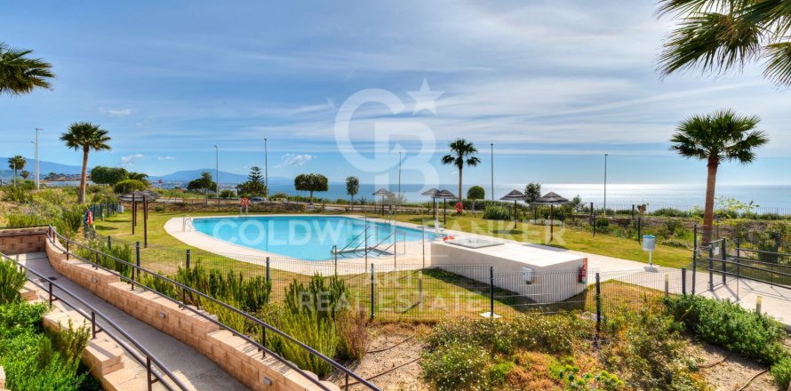 Apartment à Casares, Malaga, Espagne 3 chambres, 122 m2 No. 178830