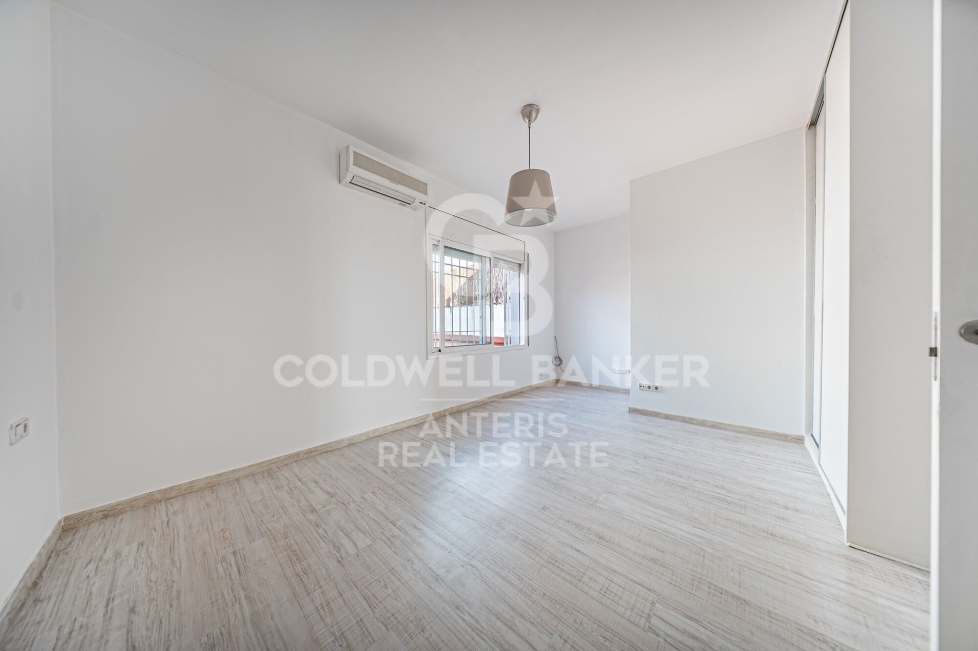 Attico a Barcelona, Spagna 2 camere da letto, 114 mq. N° 178827