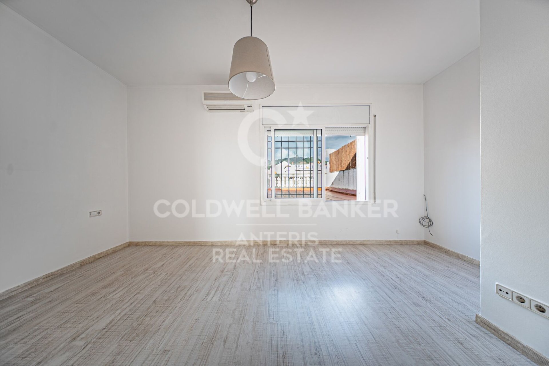 Attico a Barcelona, Spagna 2 camere da letto, 114 mq. N° 178827