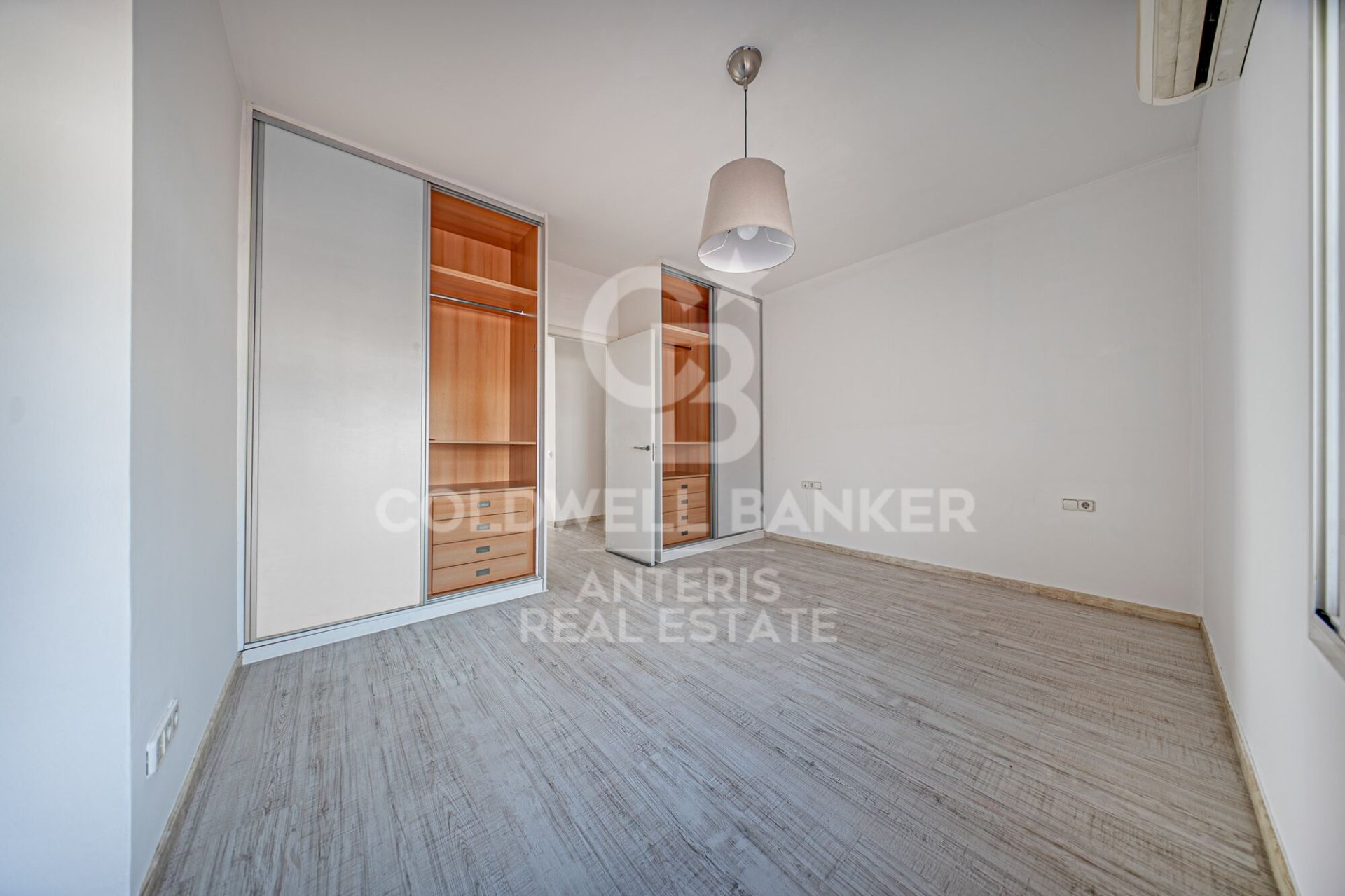 Attico a Barcelona, Spagna 2 camere da letto, 114 mq. N° 178827