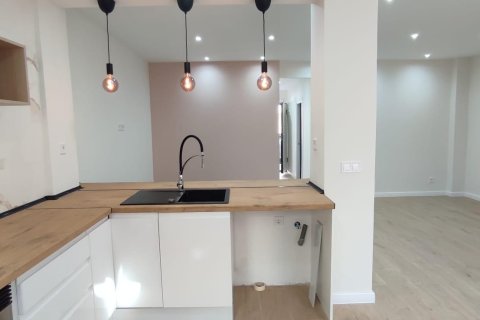 Bungalow for sale Valencia, Spain 2 bedrooms, 131 sq.m. No. 133555 - photo 4