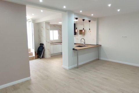 Bungalow for sale Valencia, Spain 2 bedrooms, 131 sq.m. No. 133555 - photo 26