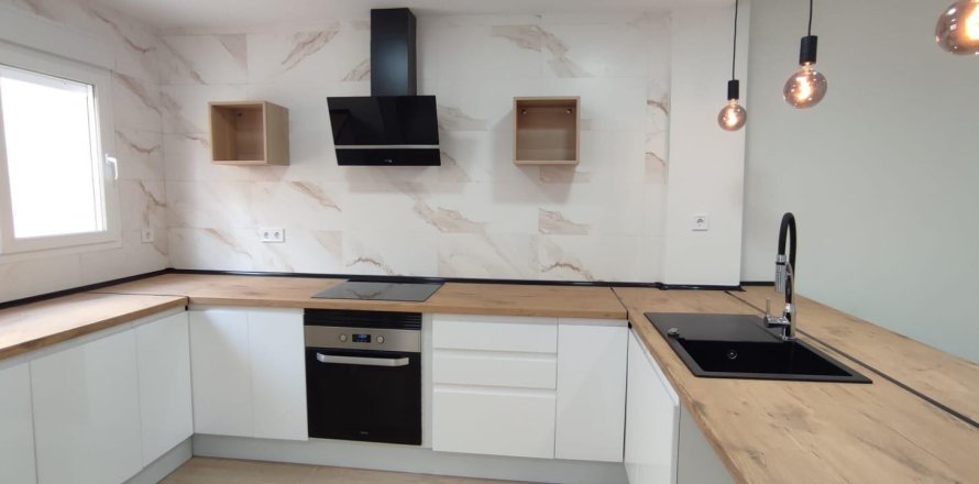 Bungalow Valencia, Spain 2 bedrooms, 131 sq.m. No. 133555