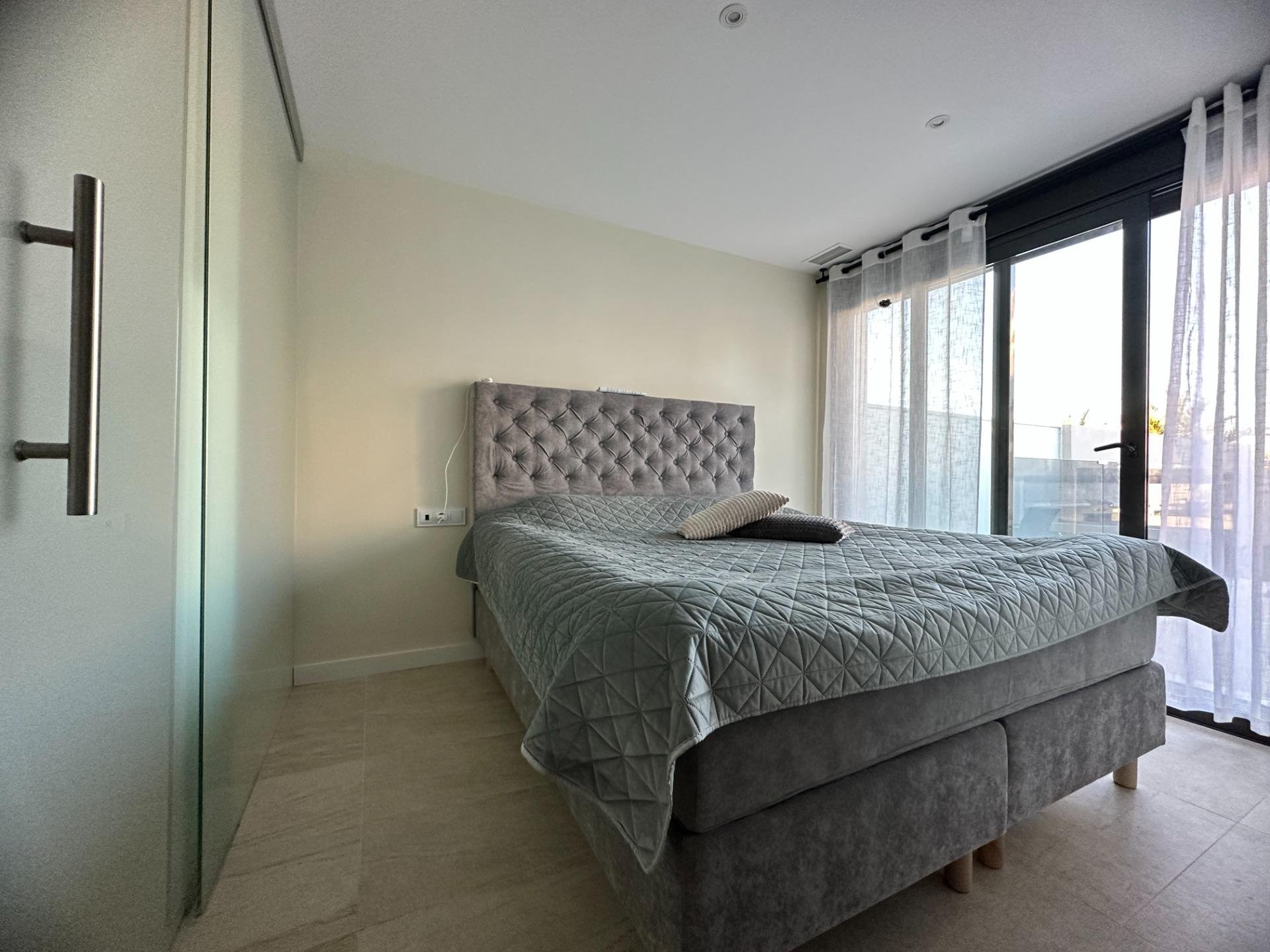 Attico a Finestrat, Alicante, Spagna 3 camere da letto, 220 mq. N° 195158