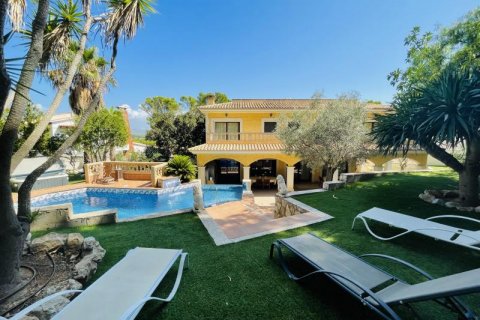Продажа виллы Эль Торо, Майорка, Испания 5 спален, 460м2 №108968 - фото 1