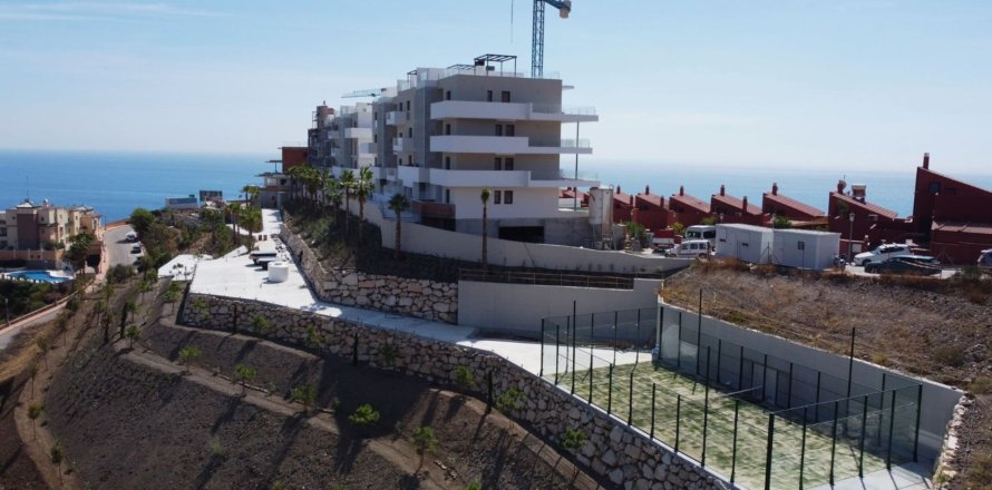 Apartment in Torrox, Malaga, Spain 2 bedrooms, 115 sq.m. No. 135952