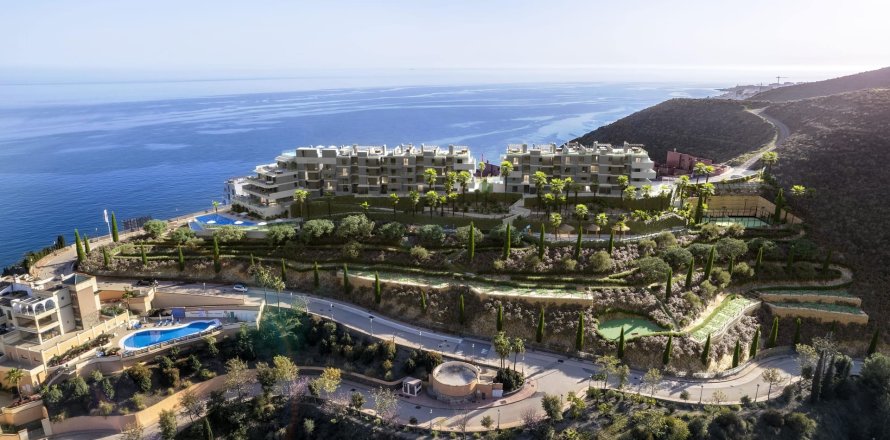 Bungalow i Torrox, Malaga, Spanien 2 sovrum, 130 kvm. Nr. 135953