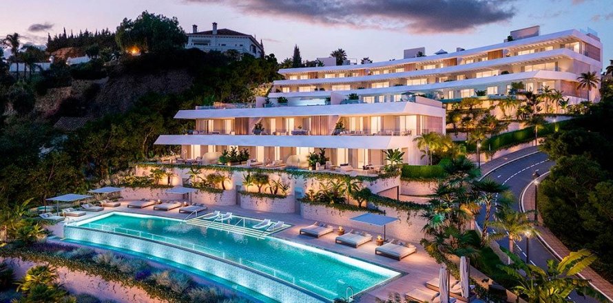 Apartment in Benahavis, Malaga, Spain 3 bedrooms, 243 sq.m. No. 195500
