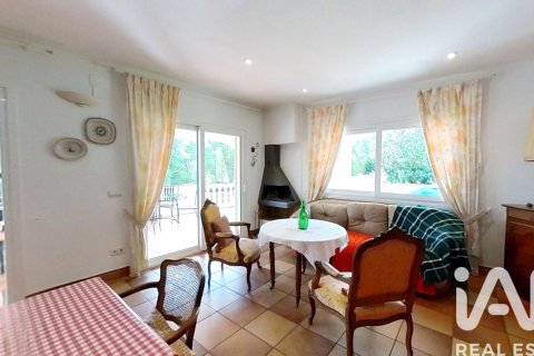 Dom w La Bisbal Del Penedes, Tarragona, Hiszpania 5 sypialni, 633 mkw. nr 152793 – zdjęcie 8