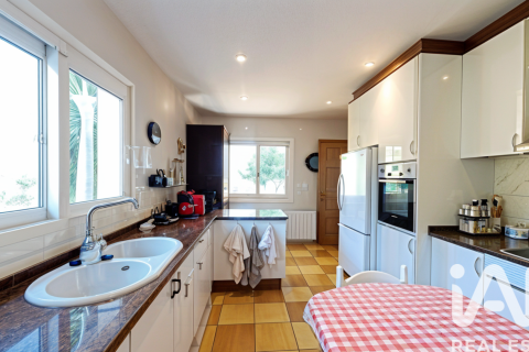 Dom w La Bisbal Del Penedes, Tarragona, Hiszpania 5 sypialni, 633 mkw. nr 152793 – zdjęcie 3